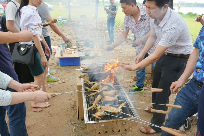 烧烤现场